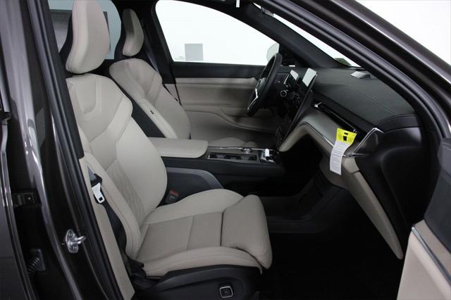 new 2025 Volvo EX90 car, priced at $85,640