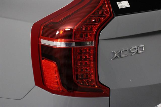 new 2025 Volvo XC90 car, priced at $73,155