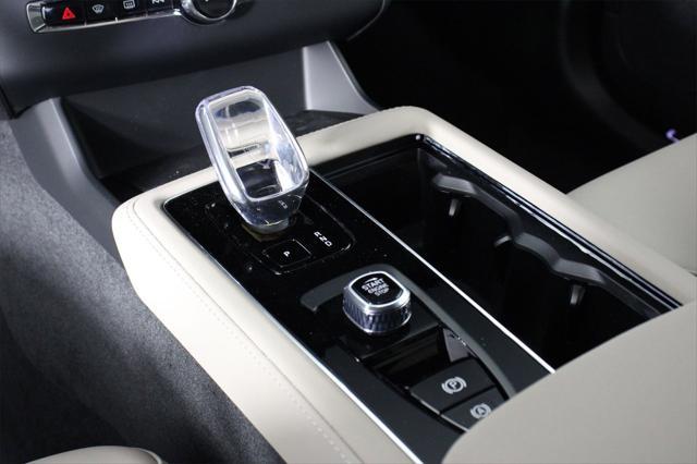 new 2025 Volvo XC90 Plug-In Hybrid car, priced at $78,805