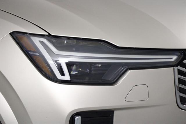 new 2025 Volvo XC90 car, priced at $64,345