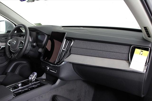 new 2025 Volvo XC90 car, priced at $73,145
