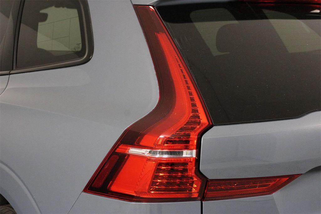 used 2023 Volvo XC60 Recharge Plug-In Hybrid car, priced at $40,995