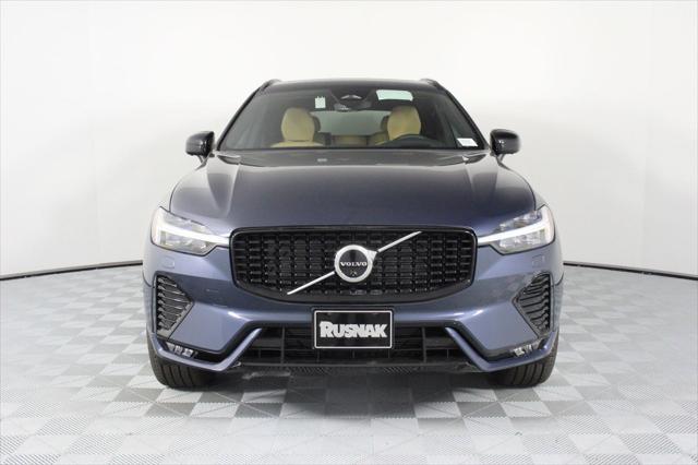 new 2025 Volvo XC60 car, priced at $61,025