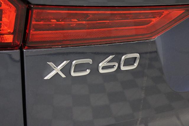 new 2025 Volvo XC60 car, priced at $61,025