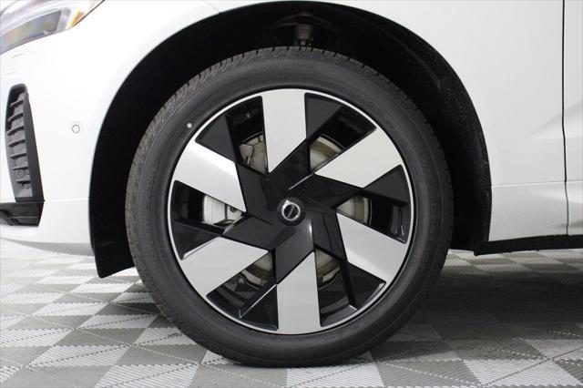 new 2025 Volvo XC60 Plug-In Hybrid car, priced at $65,445