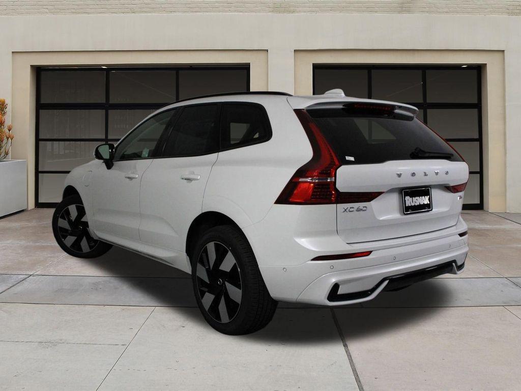 new 2025 Volvo XC60 Plug-In Hybrid car, priced at $65,445