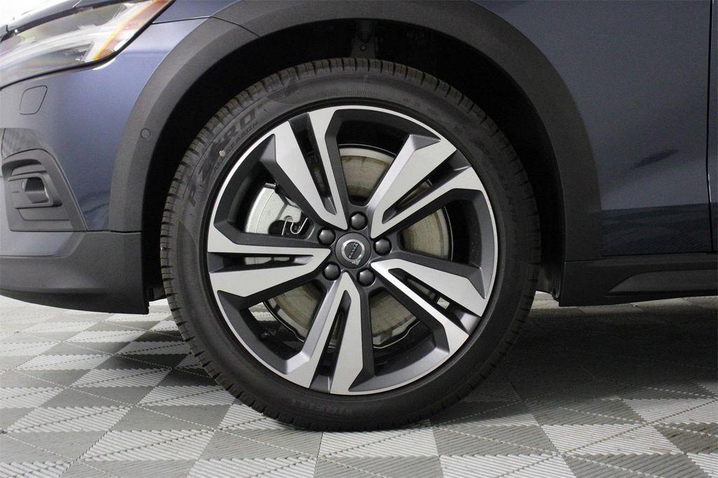 new 2026 Volvo V60 Cross Country car, priced at $57,370