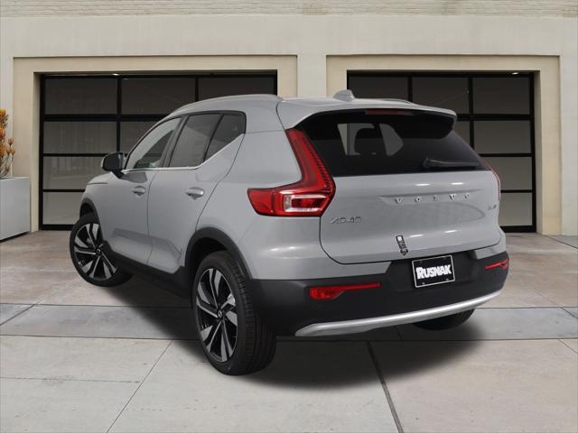 new 2025 Volvo XC40 car, priced at $49,970