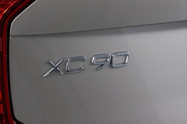 new 2025 Volvo XC90 car, priced at $60,705