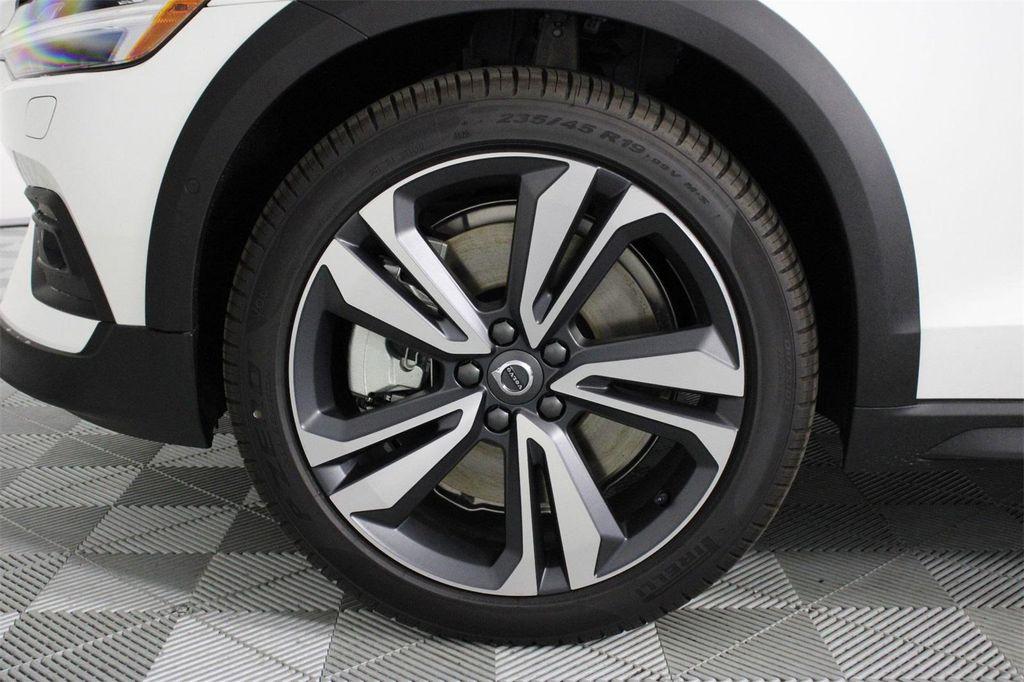 new 2026 Volvo V60 Cross Country car, priced at $57,370