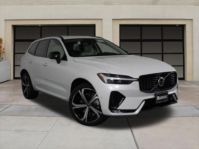 new 2025 Volvo XC60 car, priced at $66,025