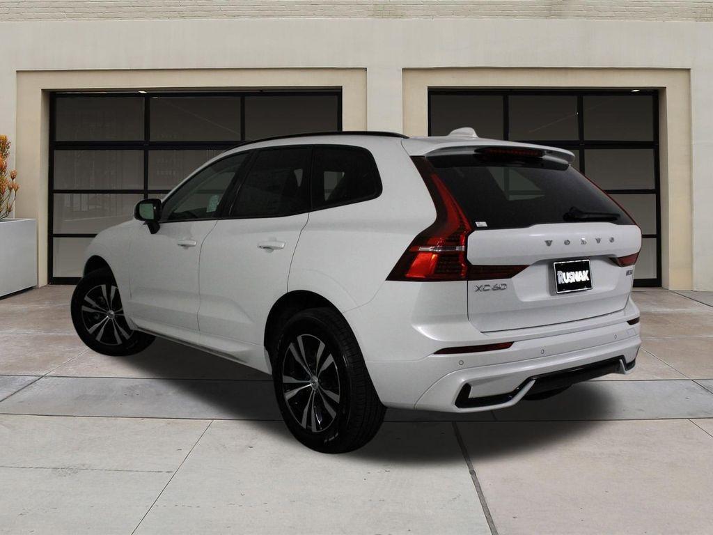 new 2025 Volvo XC60 car, priced at $39,095