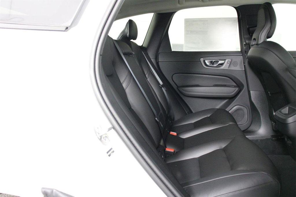 new 2025 Volvo XC60 car, priced at $39,095