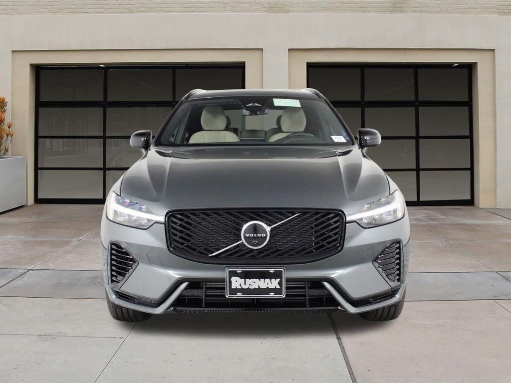 new 2026 Volvo XC60 Plug-In Hybrid car, priced at $68,690