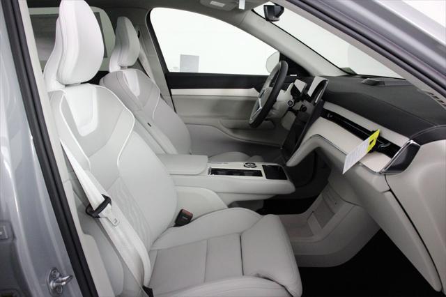 new 2025 Volvo EX90 car, priced at $89,595
