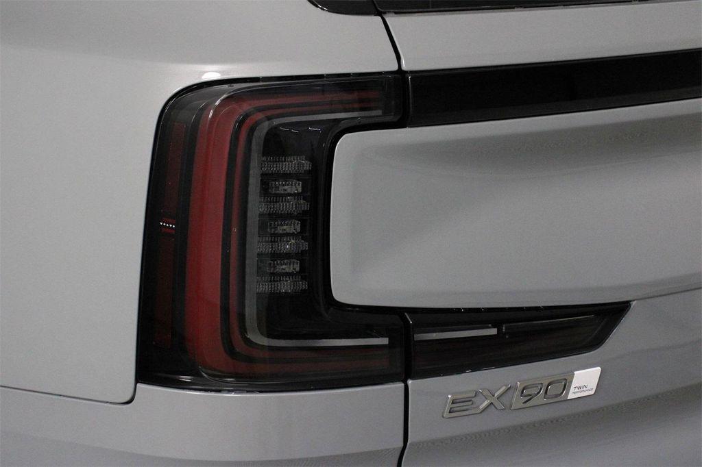 new 2025 Volvo EX90 car, priced at $89,595