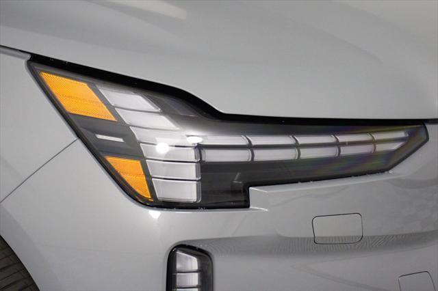 new 2025 Volvo EX90 car, priced at $89,595