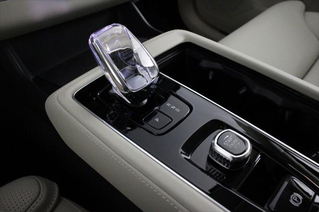 new 2025 Volvo XC90 car, priced at $72,715