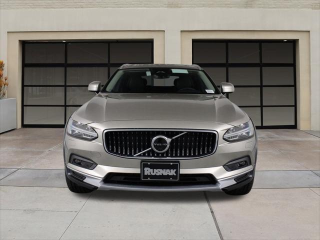 new 2025 Volvo V90 Cross Country car, priced at $69,550