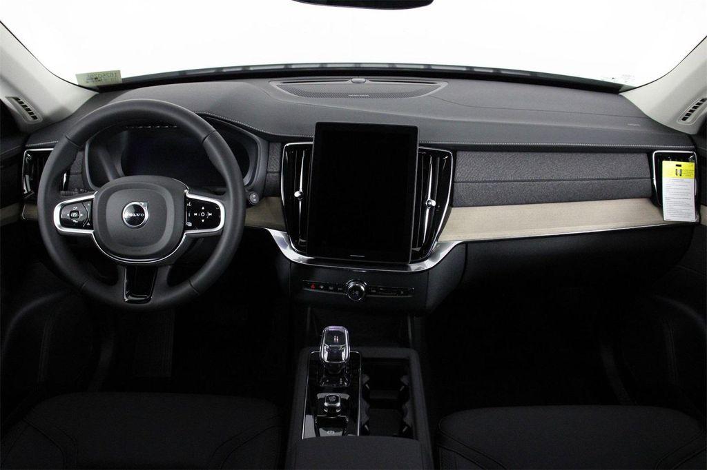 new 2025 Volvo XC90 car, priced at $68,245