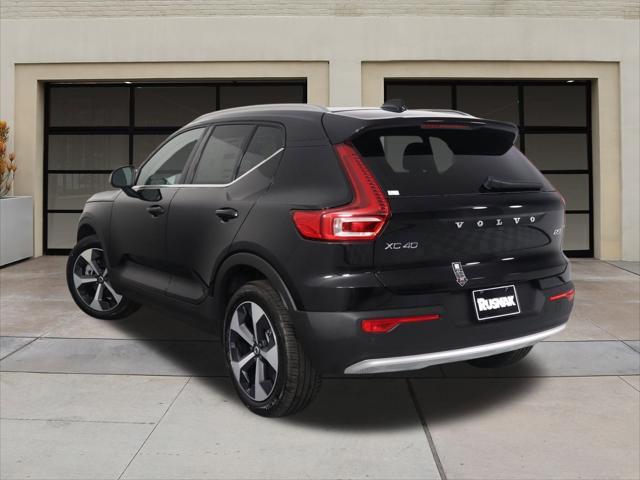 new 2025 Volvo XC40 car, priced at $46,015