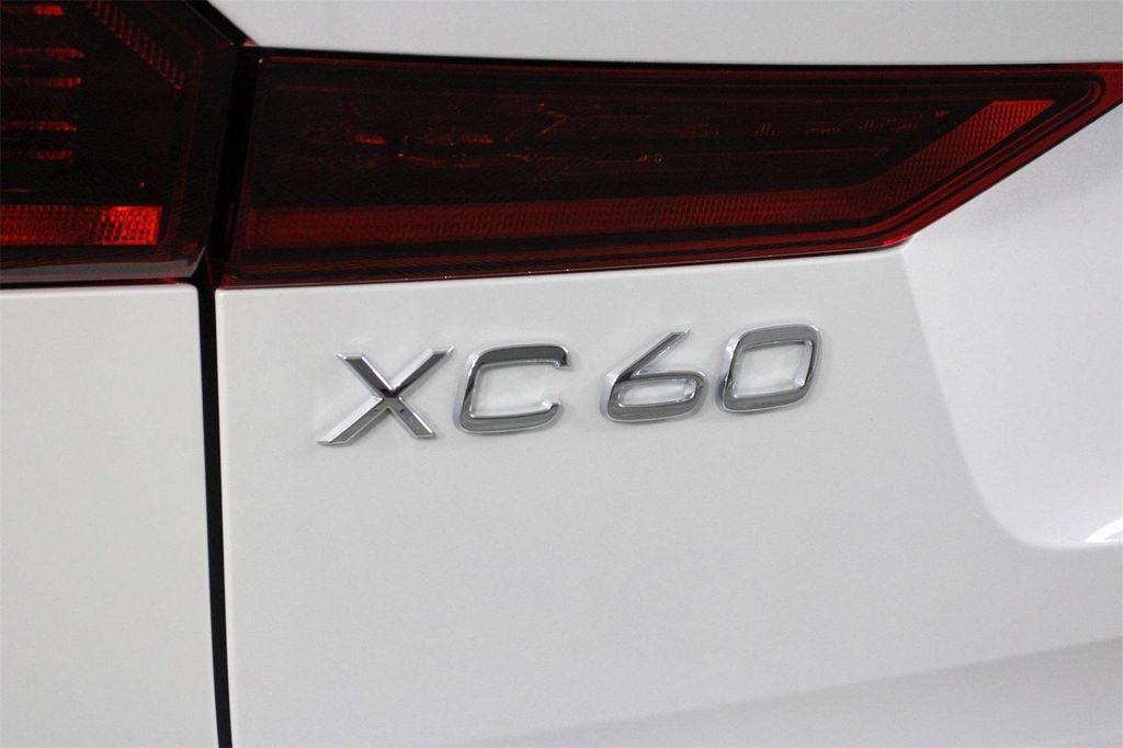 new 2026 Volvo XC60 car, priced at $57,985