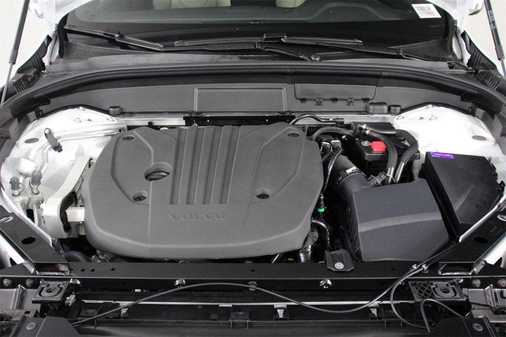 new 2026 Volvo XC60 car, priced at $57,985