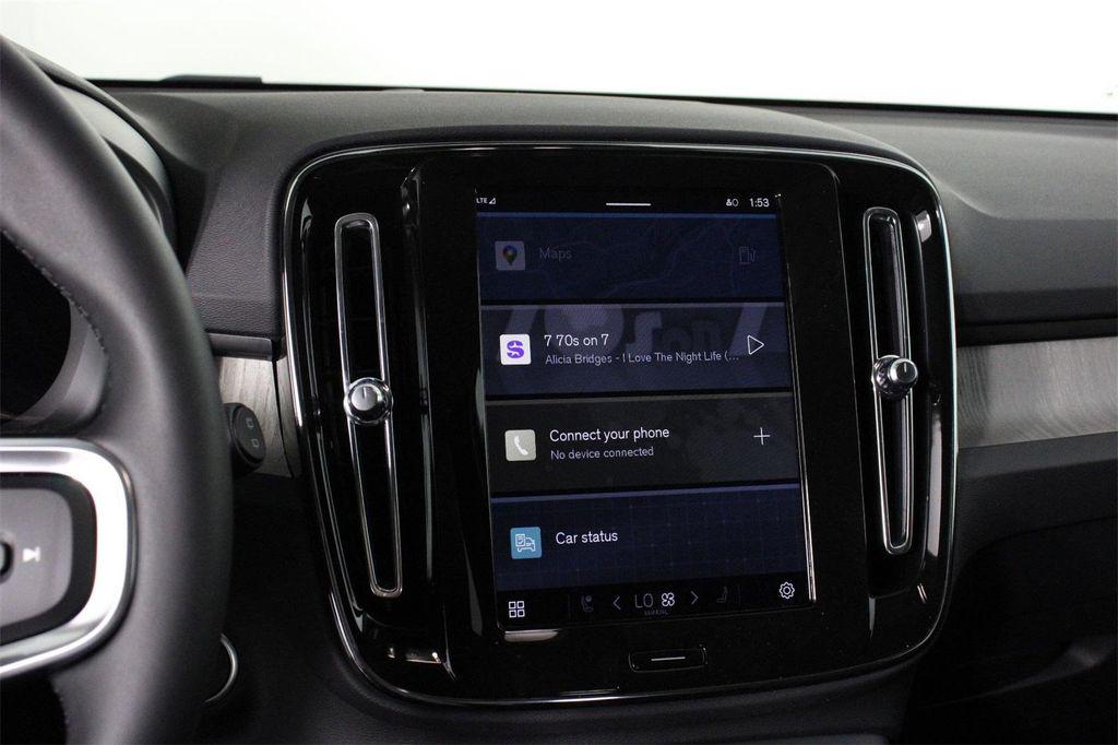 new 2025 Volvo XC40 car, priced at $45,815