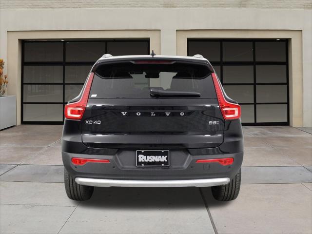 new 2025 Volvo XC40 car, priced at $45,815