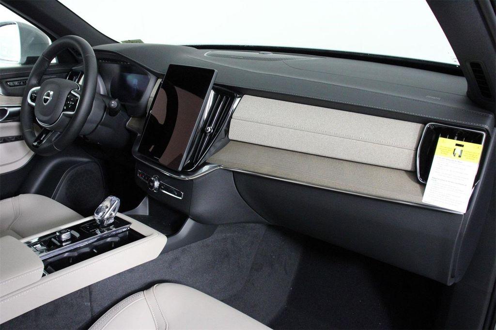 new 2026 Volvo XC90 Plug-In Hybrid car, priced at $80,945