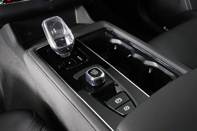 new 2025 Volvo XC90 Plug-In Hybrid car, priced at $79,695