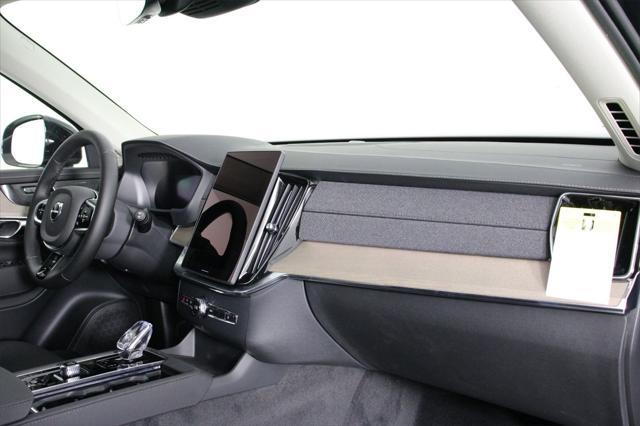 new 2025 Volvo XC90 Plug-In Hybrid car, priced at $79,695