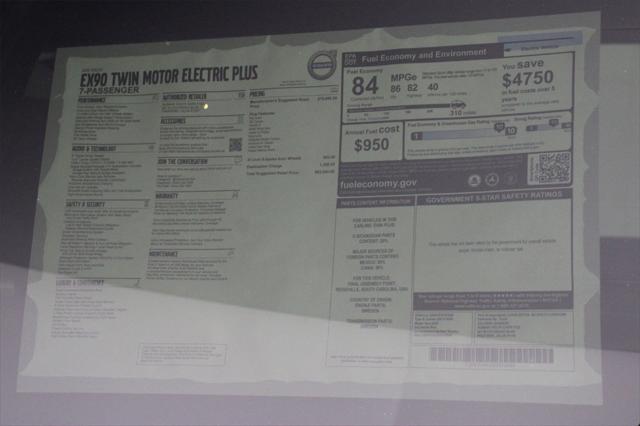 new 2025 Volvo EX90 car, priced at $82,090