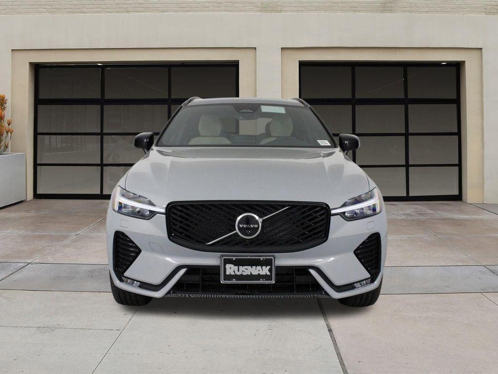 new 2026 Volvo XC60 car, priced at $57,985