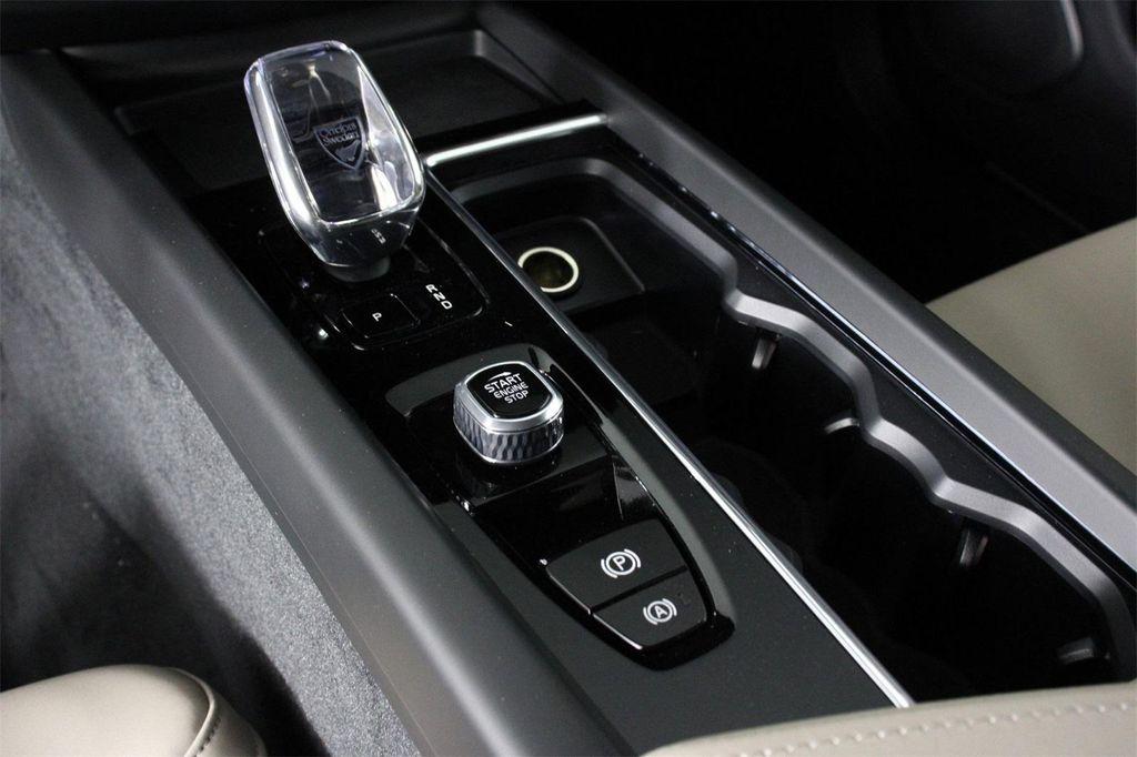 new 2026 Volvo XC60 car, priced at $57,985