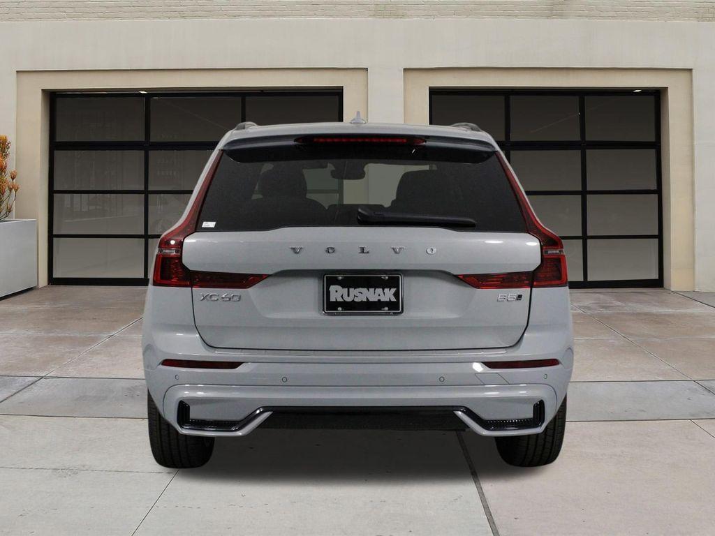new 2026 Volvo XC60 car, priced at $57,985