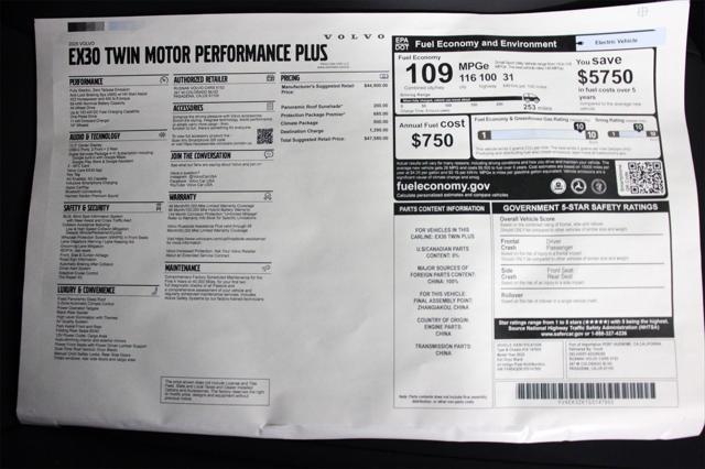 new 2025 Volvo EX30 car, priced at $47,580