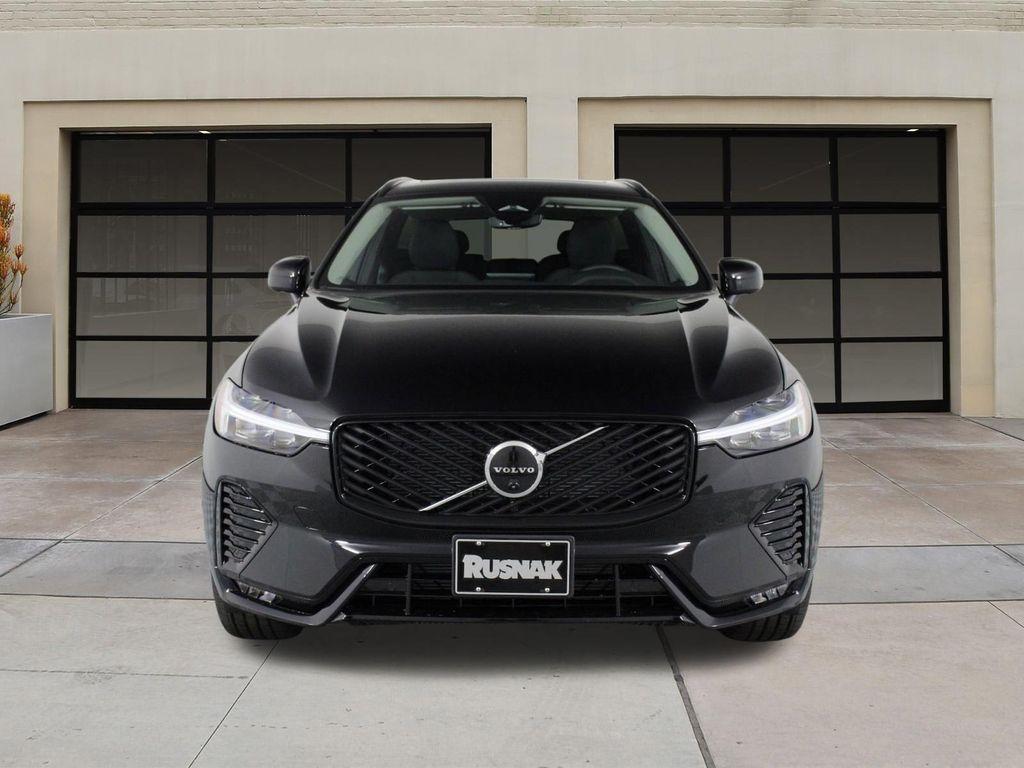 new 2026 Volvo XC60 car, priced at $56,395