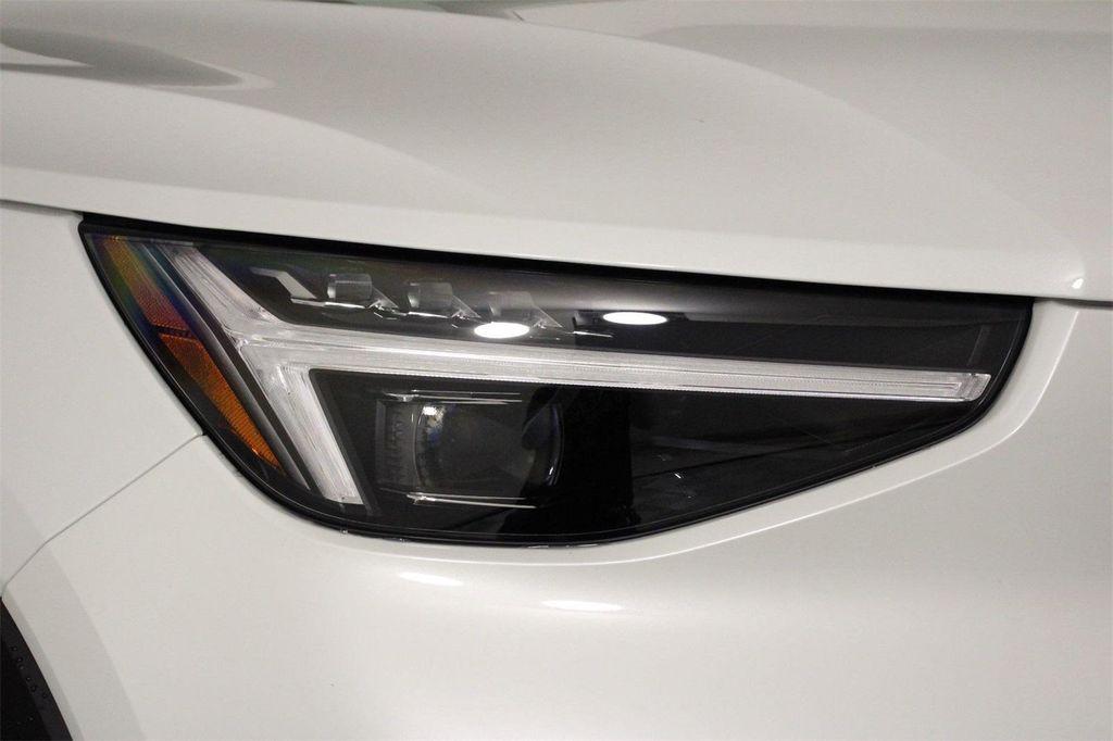 new 2026 Volvo XC40 car, priced at $53,975