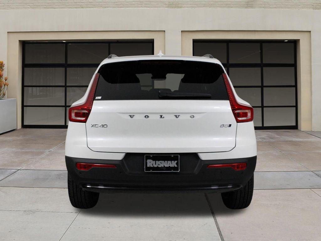new 2026 Volvo XC40 car, priced at $53,975