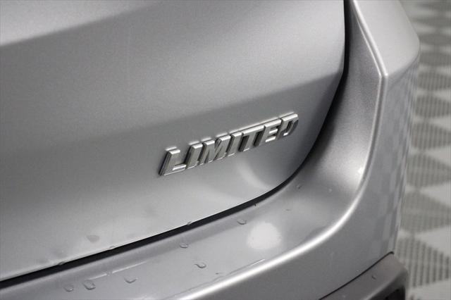 used 2015 Toyota Highlander car, priced at $20,595