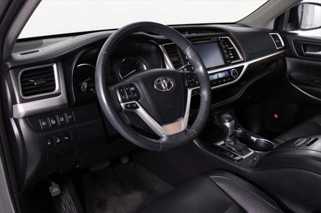used 2015 Toyota Highlander car, priced at $20,595