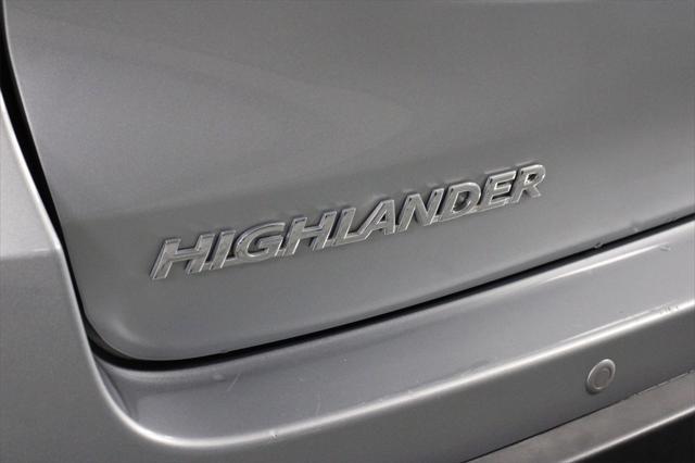 used 2015 Toyota Highlander car, priced at $20,595