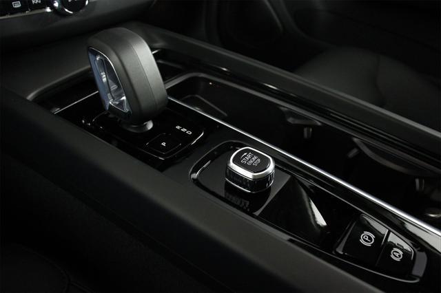new 2025 Volvo XC60 Plug-In Hybrid car, priced at $62,100