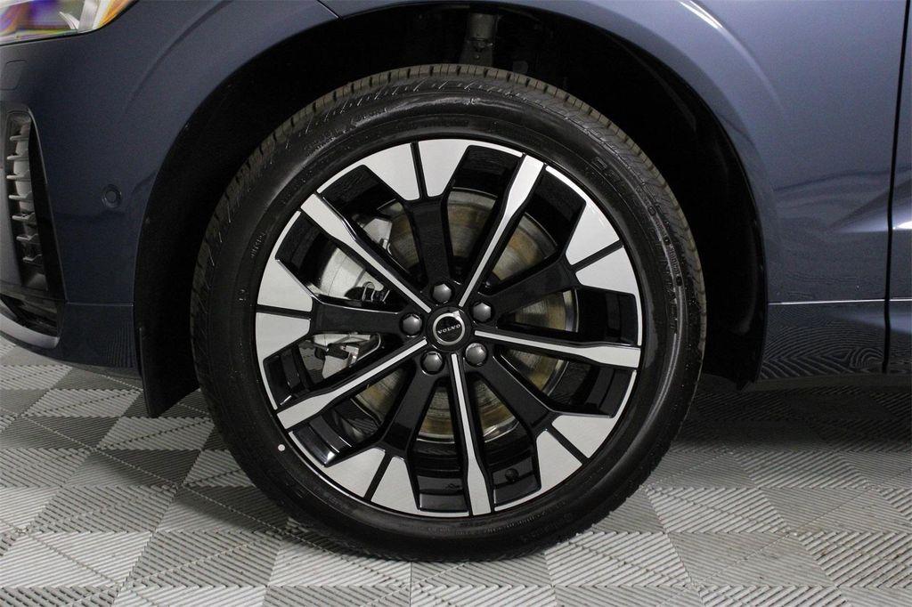 new 2026 Volvo XC60 Plug-In Hybrid car, priced at $69,285