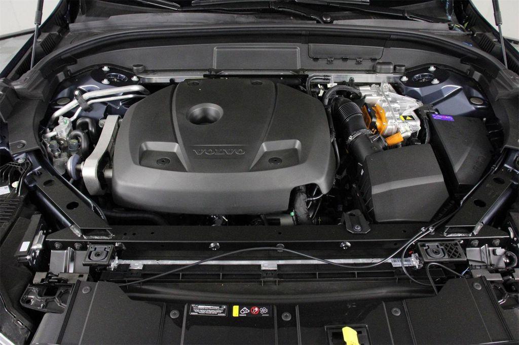 new 2026 Volvo XC60 Plug-In Hybrid car, priced at $69,285