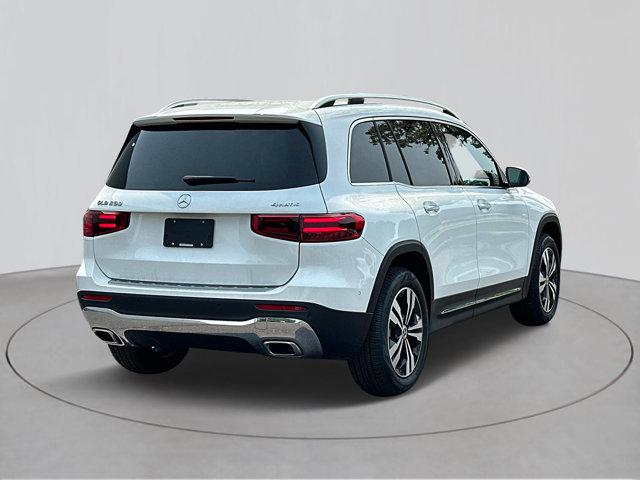 new 2025 Mercedes-Benz GLB 250 car, priced at $49,595