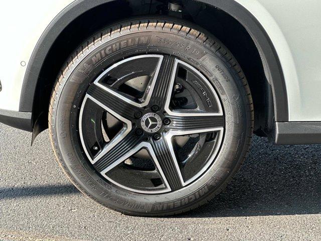 new 2026 Mercedes-Benz GLC 300 car, priced at $56,530