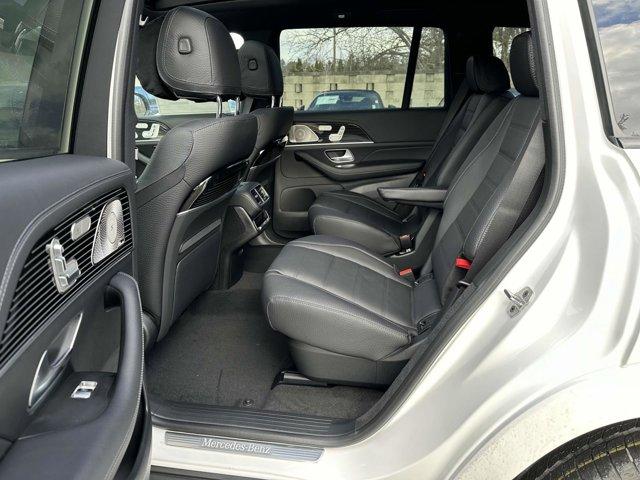 new 2025 Mercedes-Benz GLS 450 car, priced at $102,040