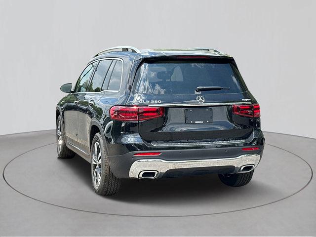 new 2025 Mercedes-Benz GLB 250 car, priced at $53,590